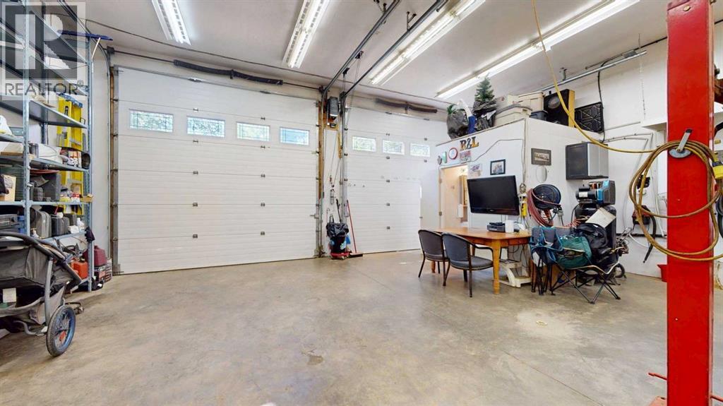 53 Fitzsimmons Avenue, Fort McMurray