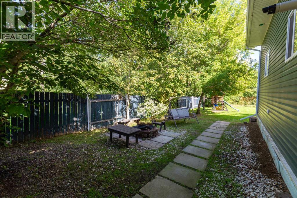 53 Fitzsimmons Avenue, Fort McMurray