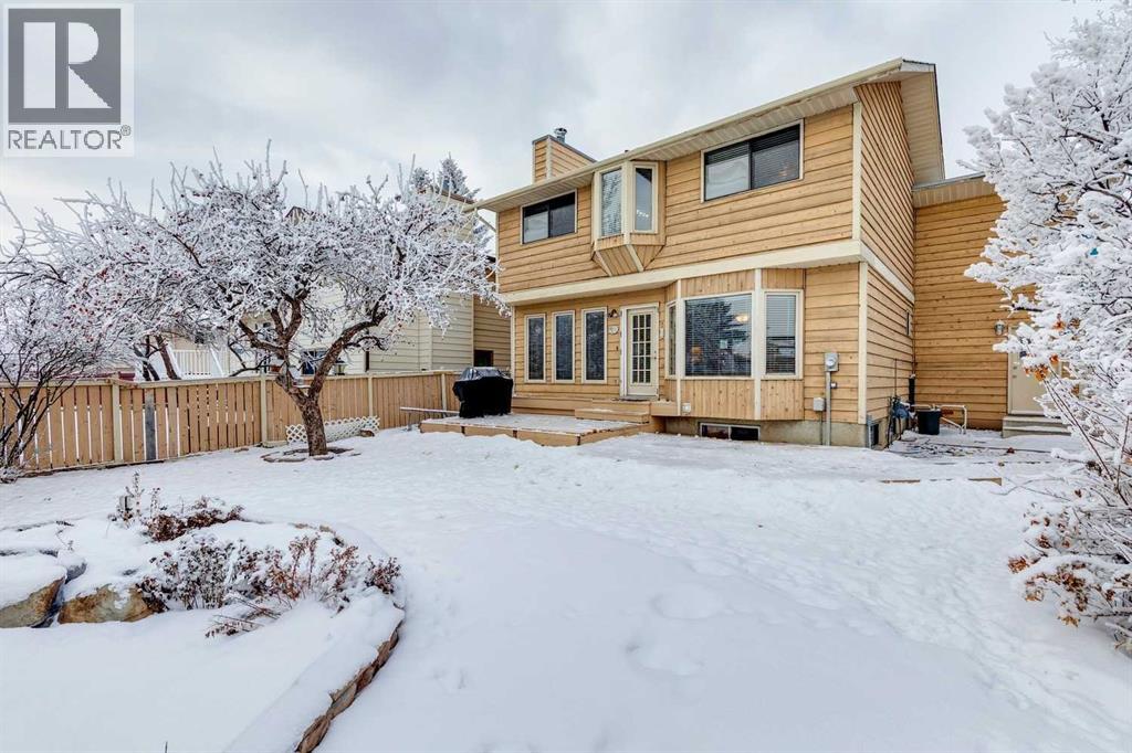 Single Family House for Sale in  Bedwood Rise NE Beddington Heights Calgary 