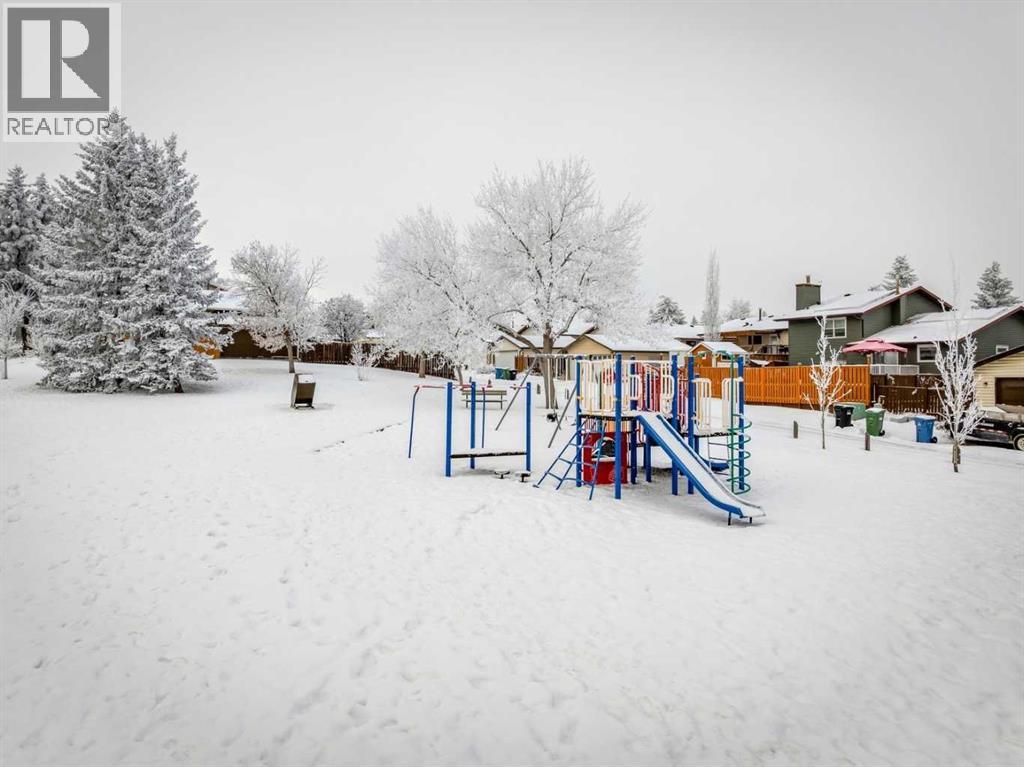 Single Family House for Sale in  Bedwood Rise NE Beddington Heights Calgary 