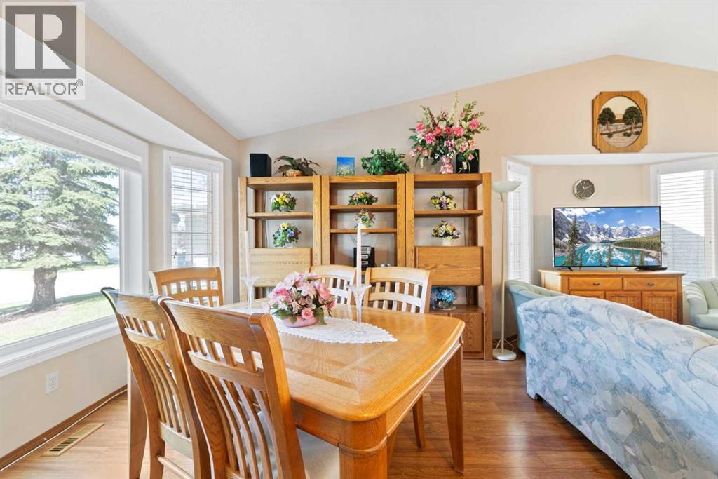 Single Family House Bungalow for Sale in  Arbour Cliff Close NW Arbour Lake Calgary 