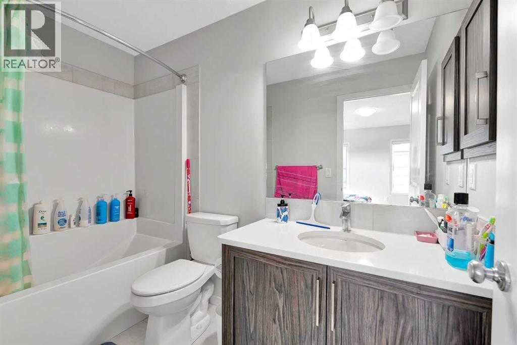 104 Dawson harbour Hill