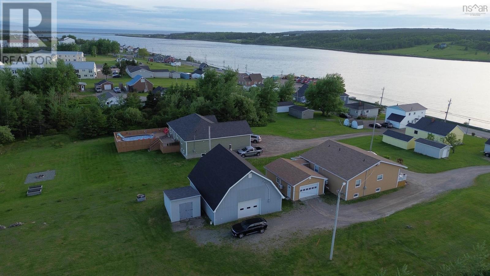 Property 8 of 49 of 15010 Cabot Trail