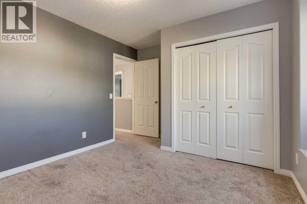 135 Bow Ridge Drive, Cochrane