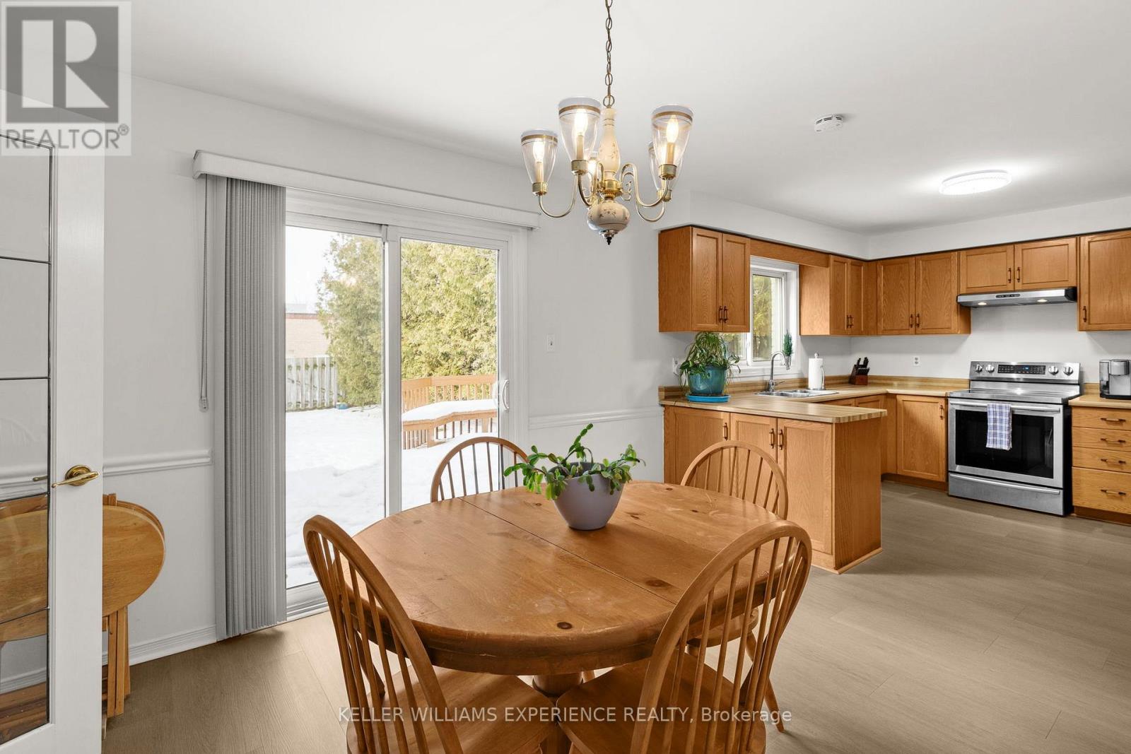 2 HERITAGE ROAD - Photo 3 of 26, Innisfil (Cookstown), Ontario