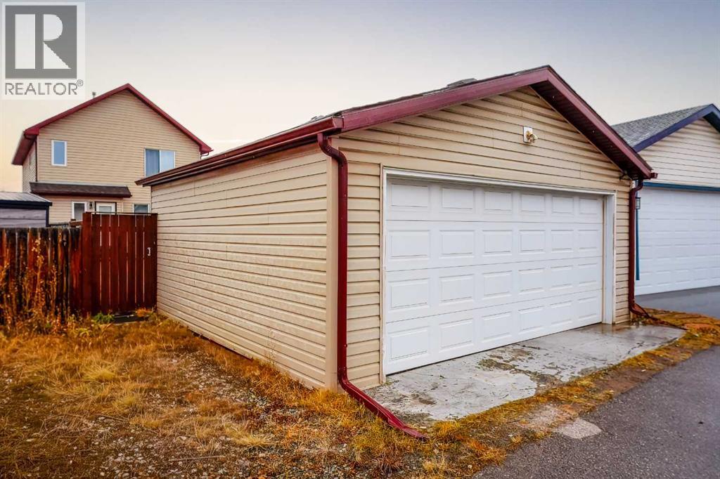 Single Family House for Sale in  Copperstone Grove SE Copperfield Calgary 