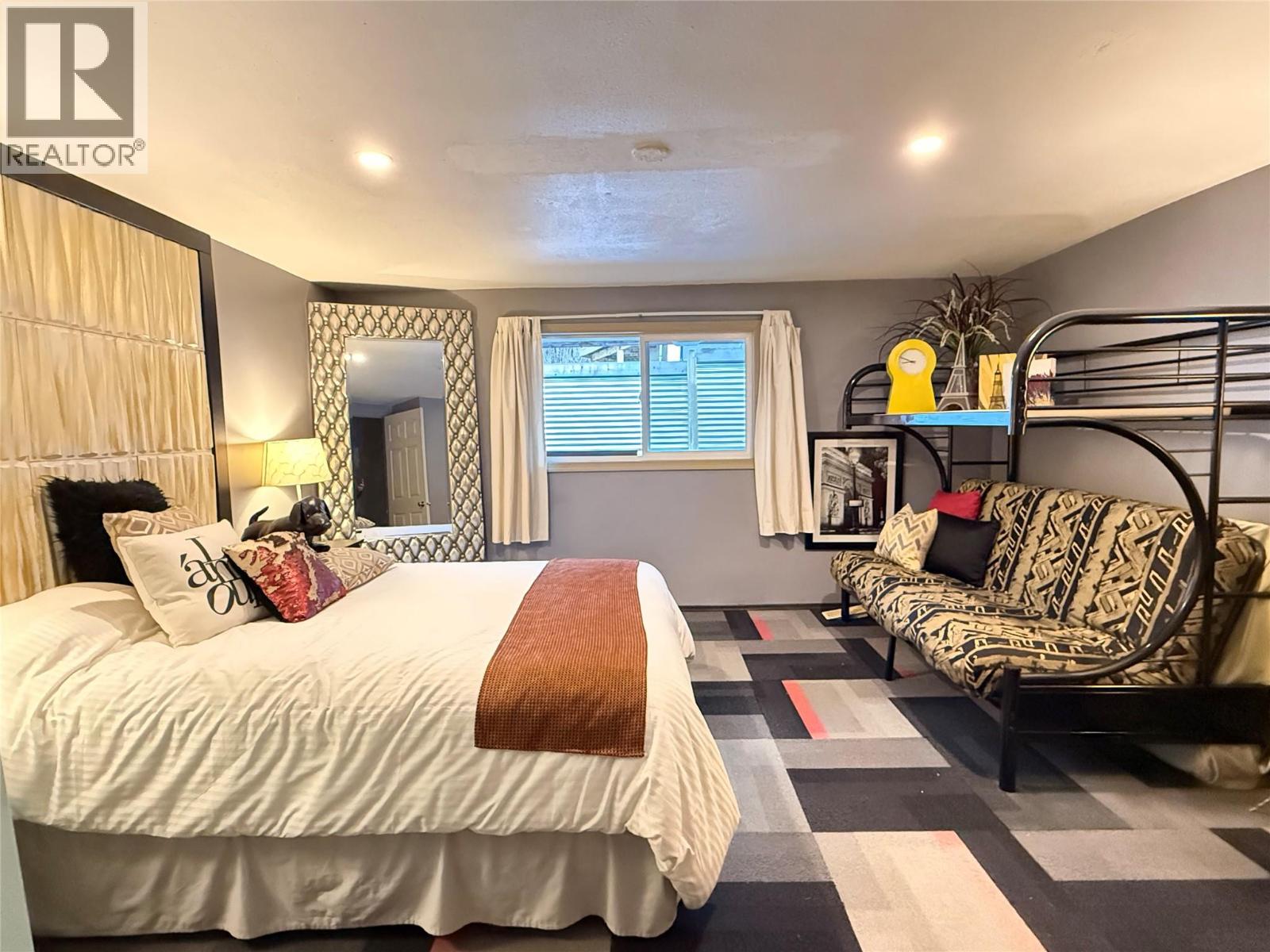 39 WILKENSON Road, Christina Lake