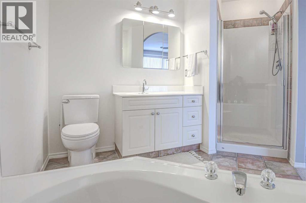 Single Family House for Sale in  Hampstead Green NW Hamptons Calgary 