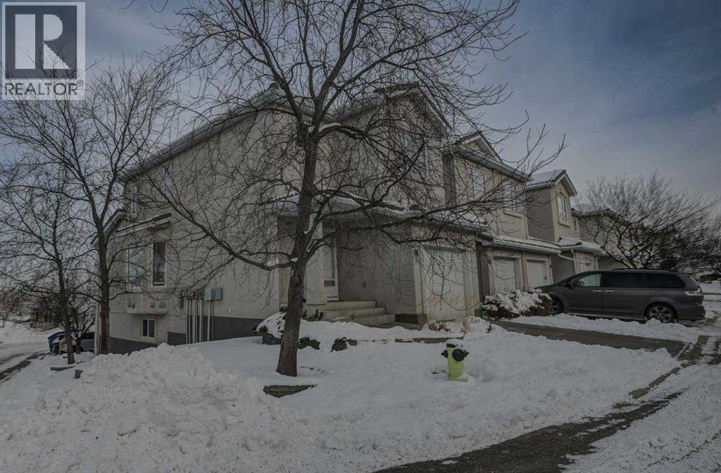 Single Family House for Sale in  Hampstead Green NW Hamptons Calgary 