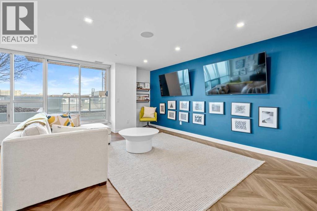 Single Family House for Sale in   BROADCAST Avenue SW West Springs Calgary 