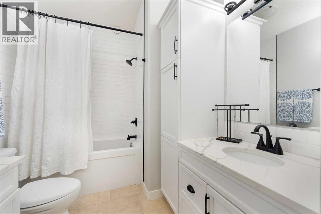 Single Family House for Sale in   Inglewood Park SE Inglewood Calgary 