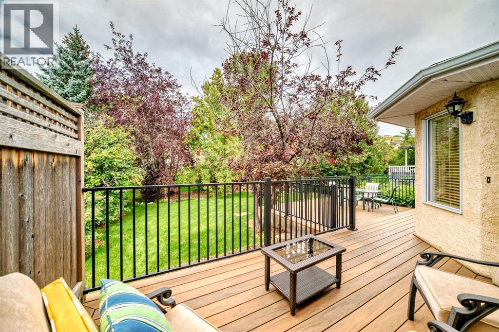 83 Gleneagles Close, Cochrane