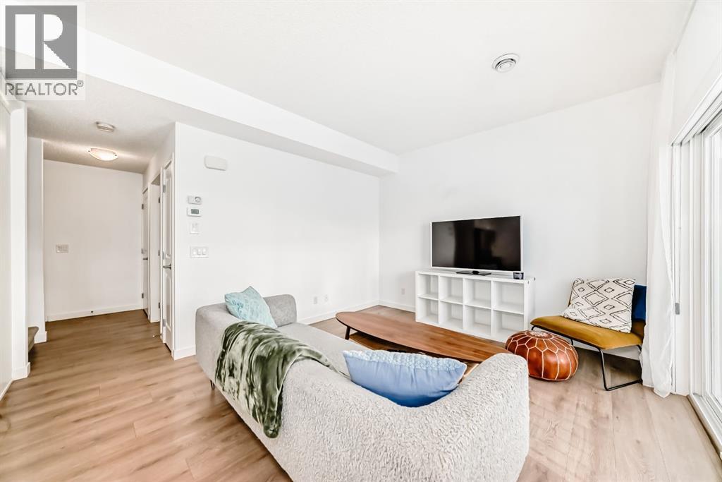 250 Fireside View, Cochrane