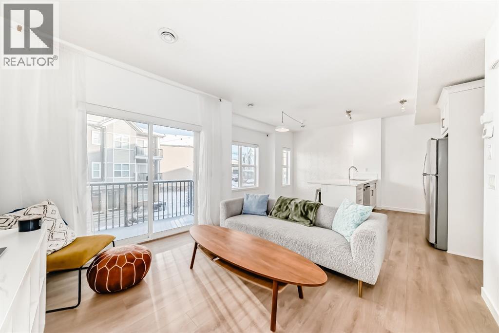 250 Fireside View, Cochrane