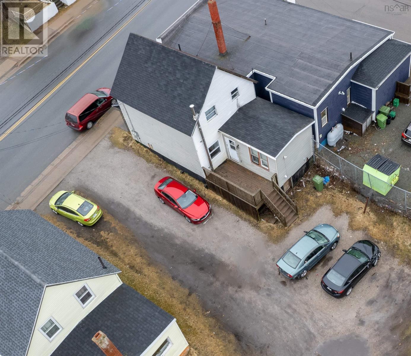 Property 27 of 27 of 652 Victoria Road