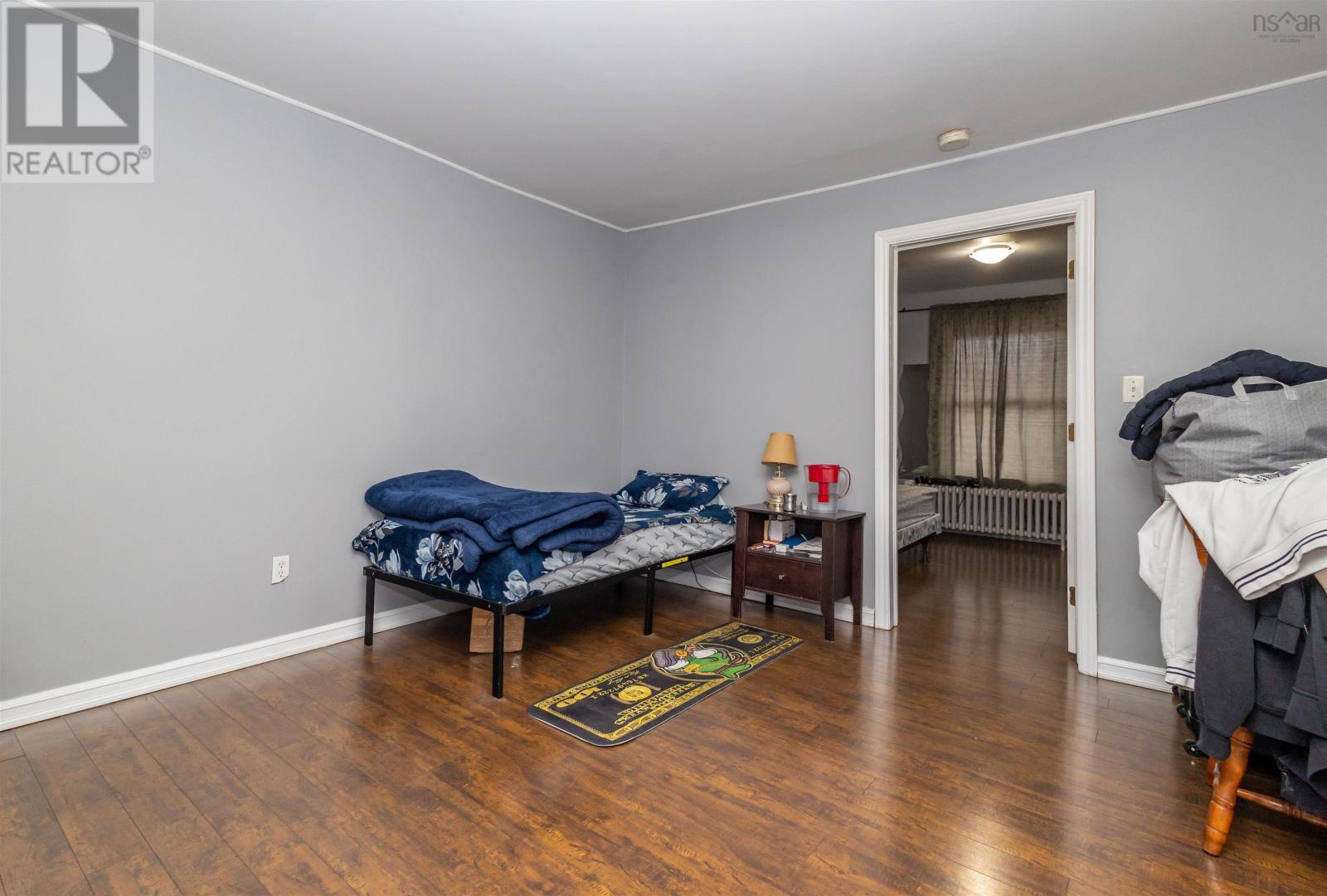 Property 3 of 27 of 652 Victoria Road