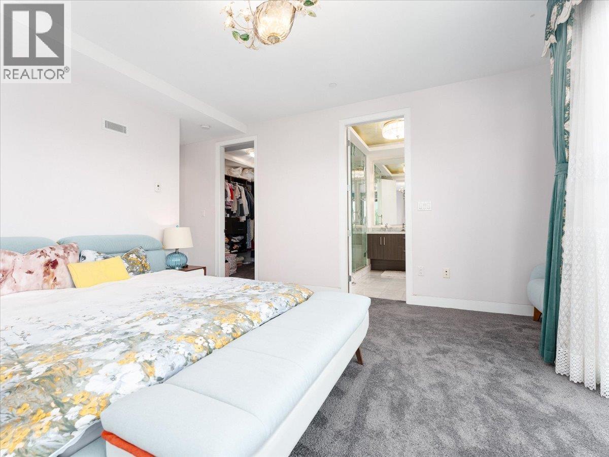 3011 W 27TH AVENUE, Vancouver