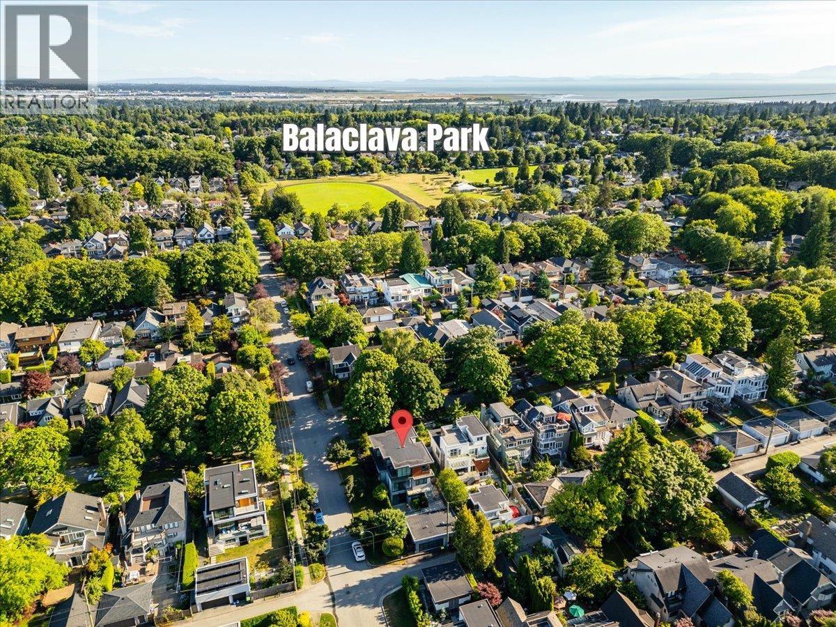 3011 W 27TH AVENUE, Vancouver