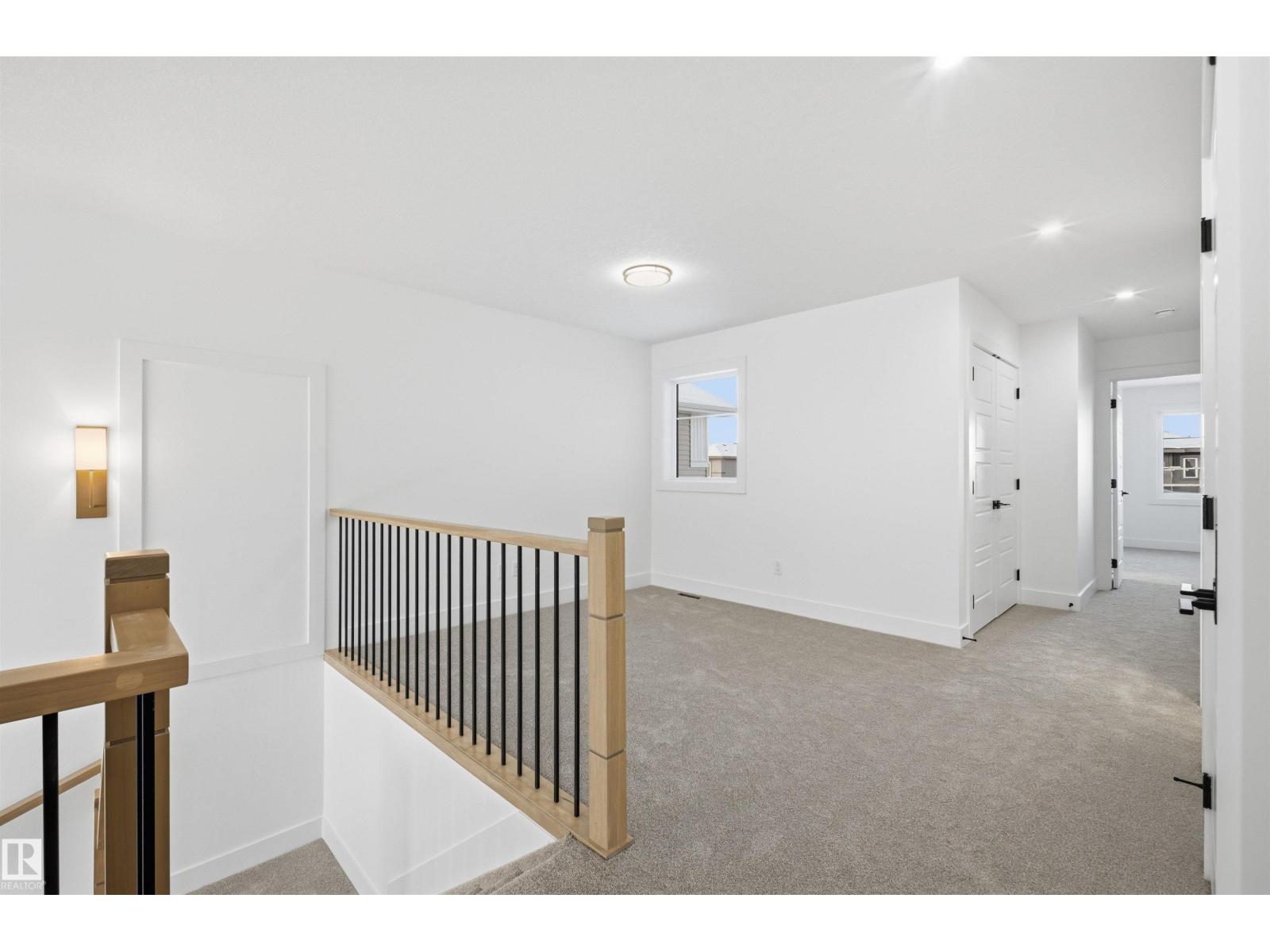 63 SILVERSTONE DR - 25