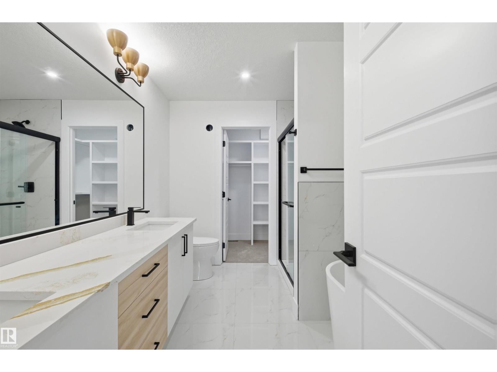 63 SILVERSTONE DR - 30