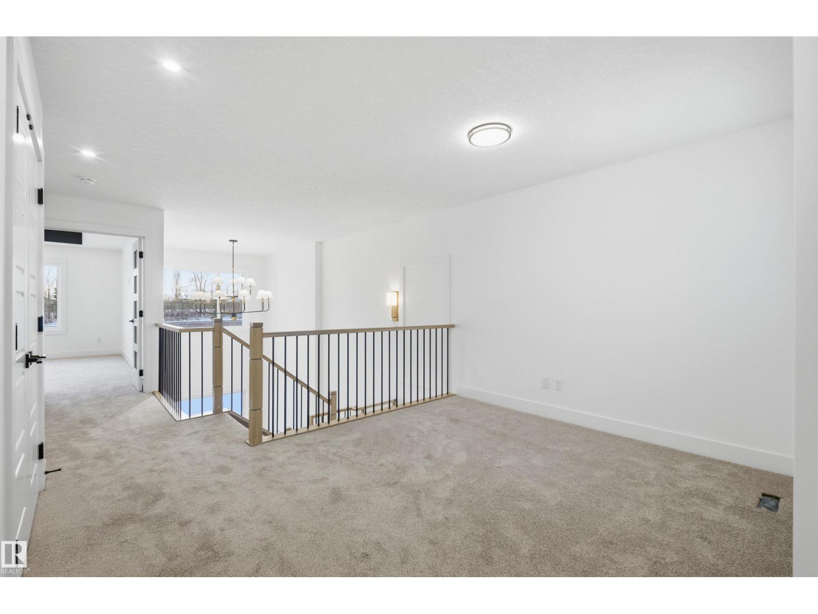 63 SILVERSTONE DR - 33