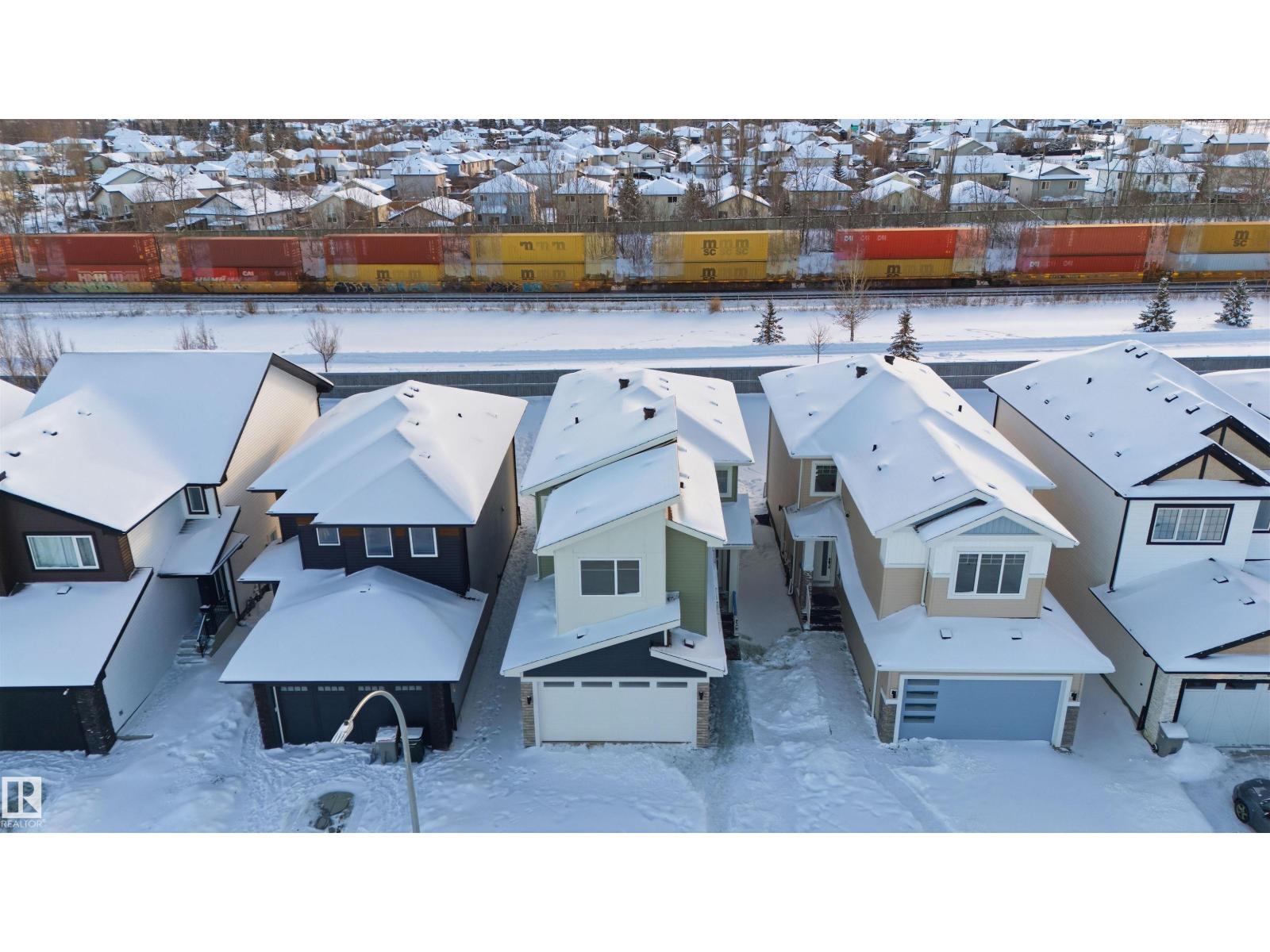 63 SILVERSTONE DR - 53