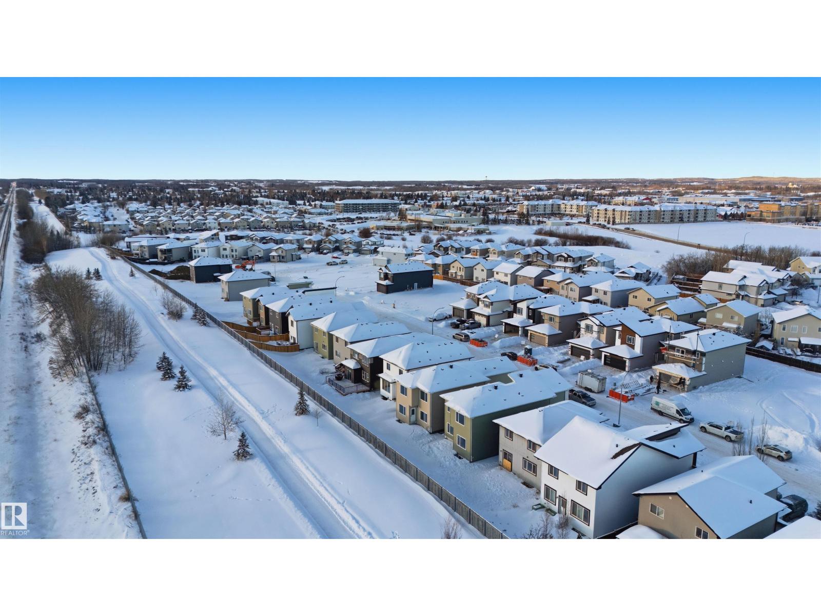 63 SILVERSTONE DR - 59