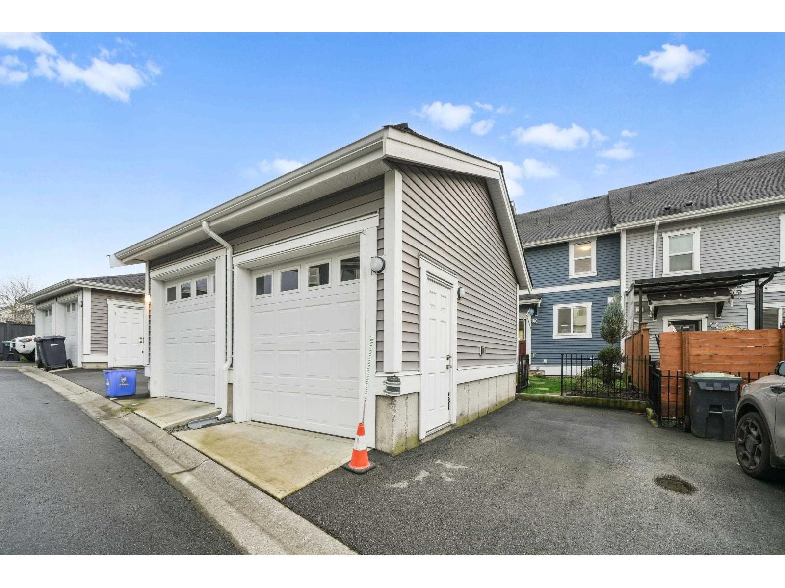 20181 83 AVENUE, Langley