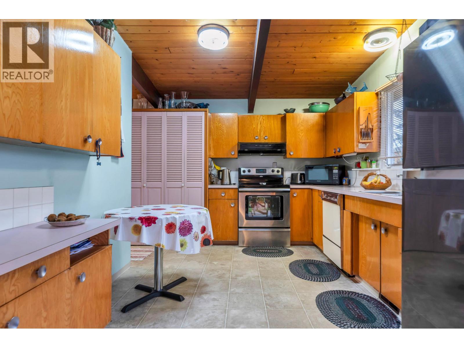 1639 EDEN AVENUE, Coquitlam