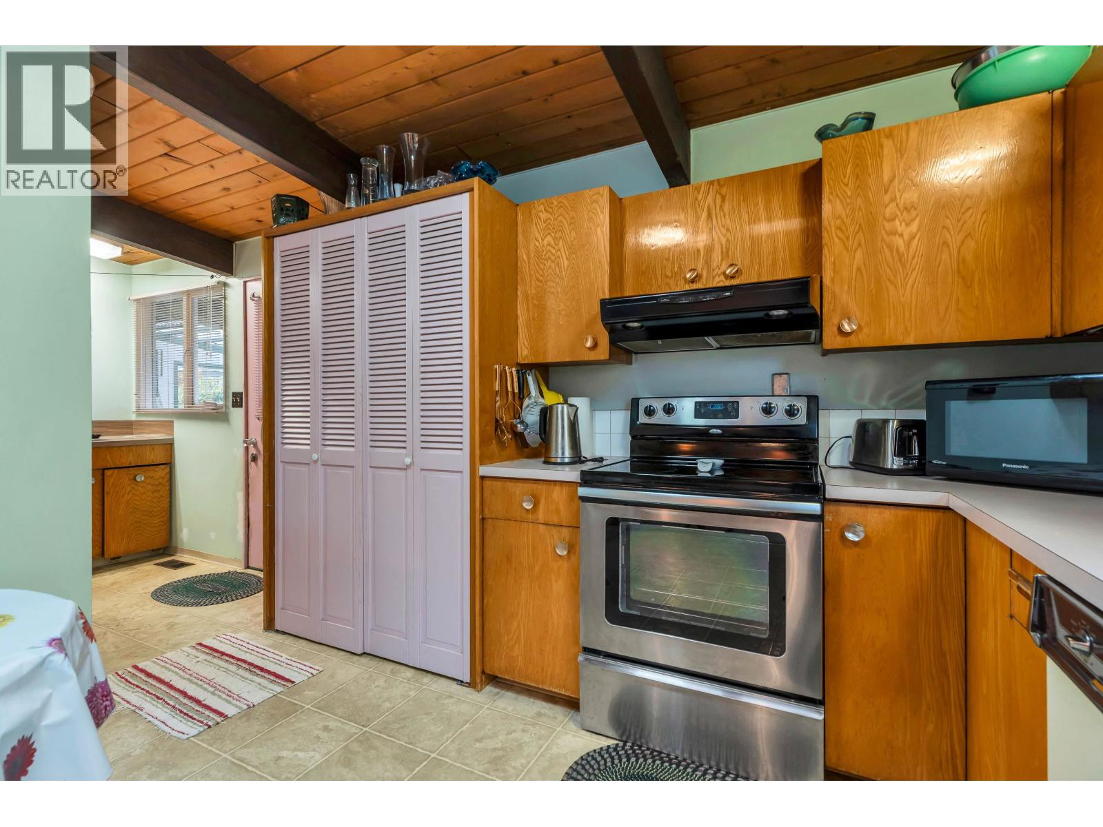 1639 EDEN AVENUE, Coquitlam