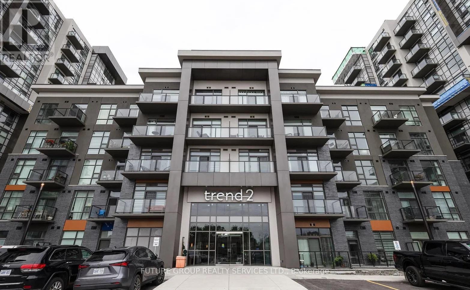 460 Dundas Unit 612 photo 2