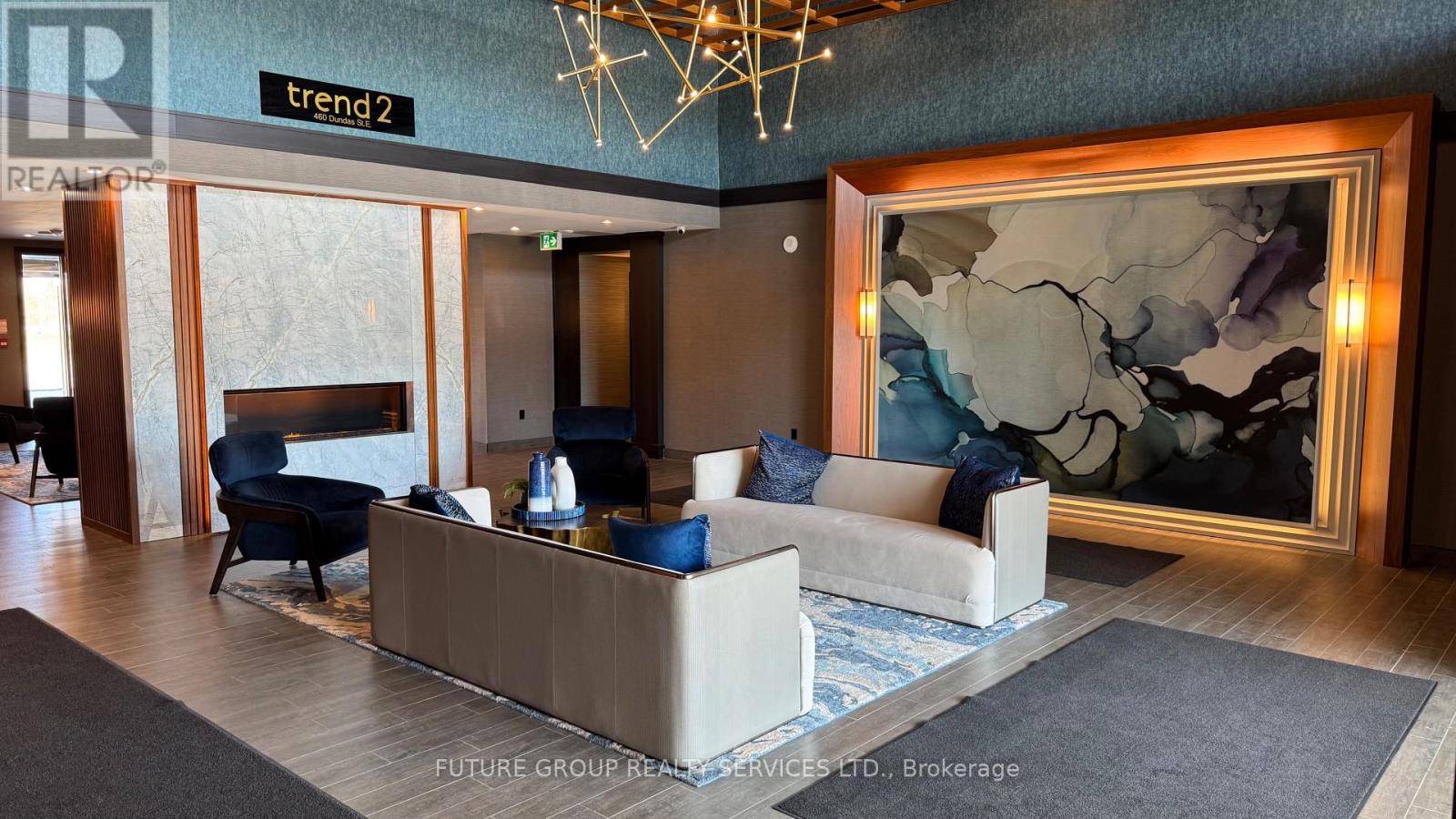 460 Dundas Unit 612 photo 4