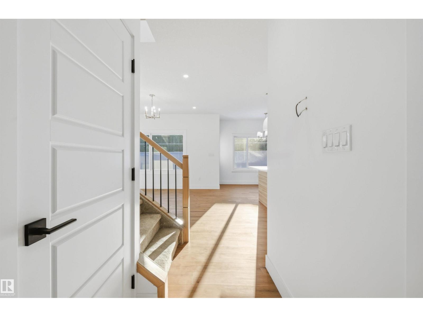 65 SILVERSTONE DR - 10