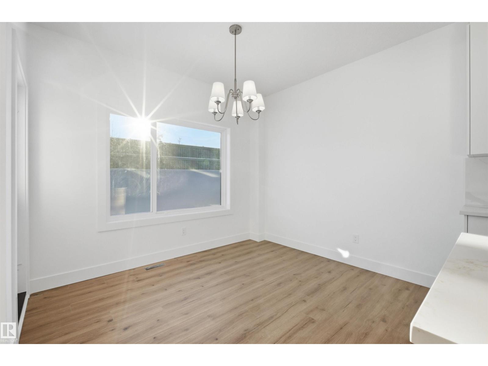 65 SILVERSTONE DR - 21