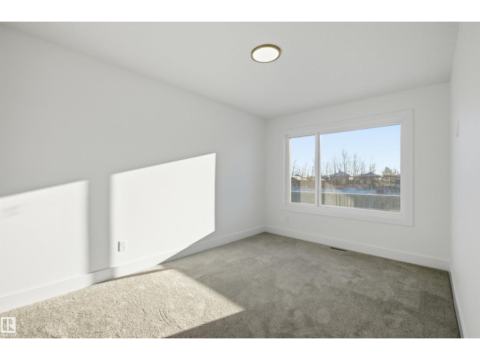 65 SILVERSTONE DR - 29