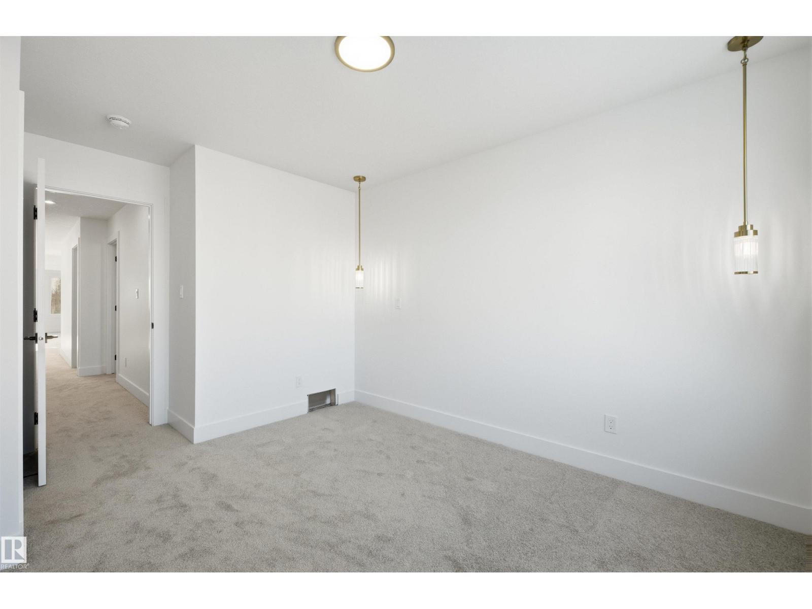 65 SILVERSTONE DR - 47