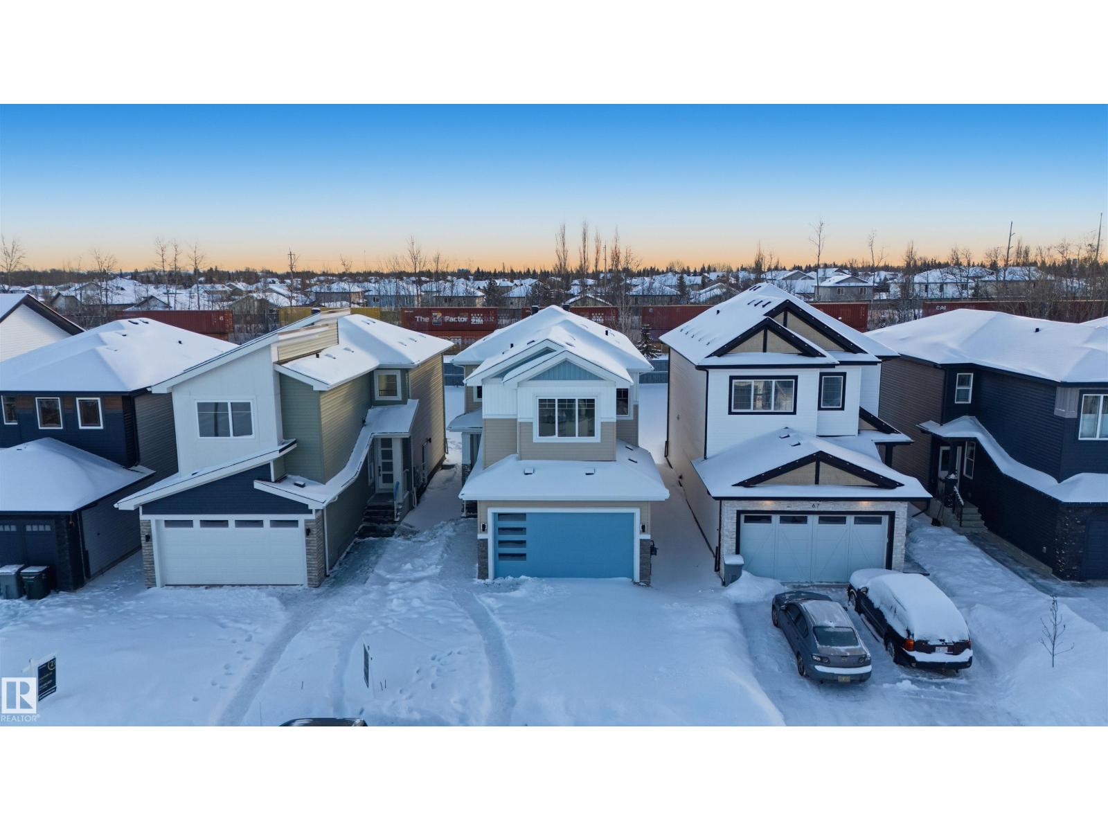 65 SILVERSTONE DR - 65