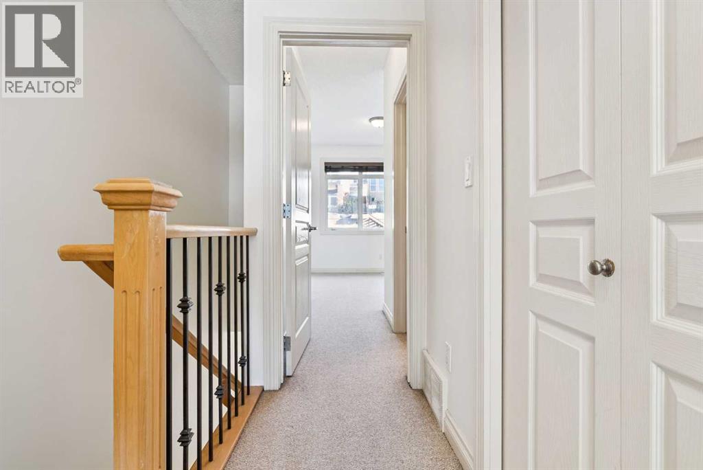 Single Family House for Sale in   Rockyledge View NW Rocky Ridge Calgary 