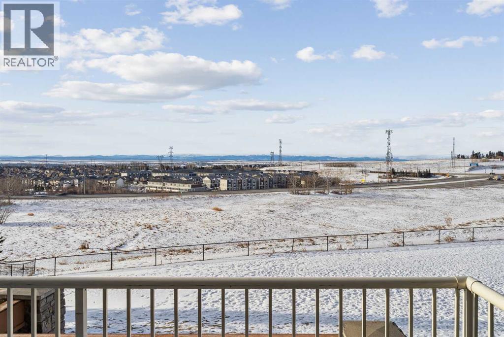 Single Family House for Sale in   Rockyledge View NW Rocky Ridge Calgary 