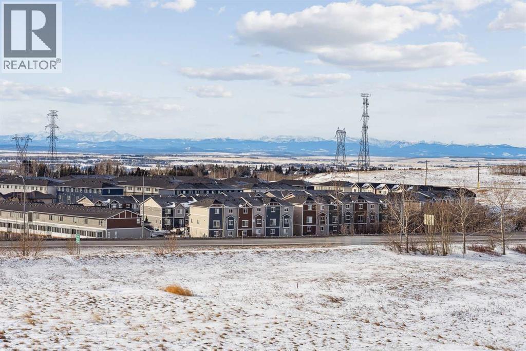 Single Family House for Sale in   Rockyledge View NW Rocky Ridge Calgary 