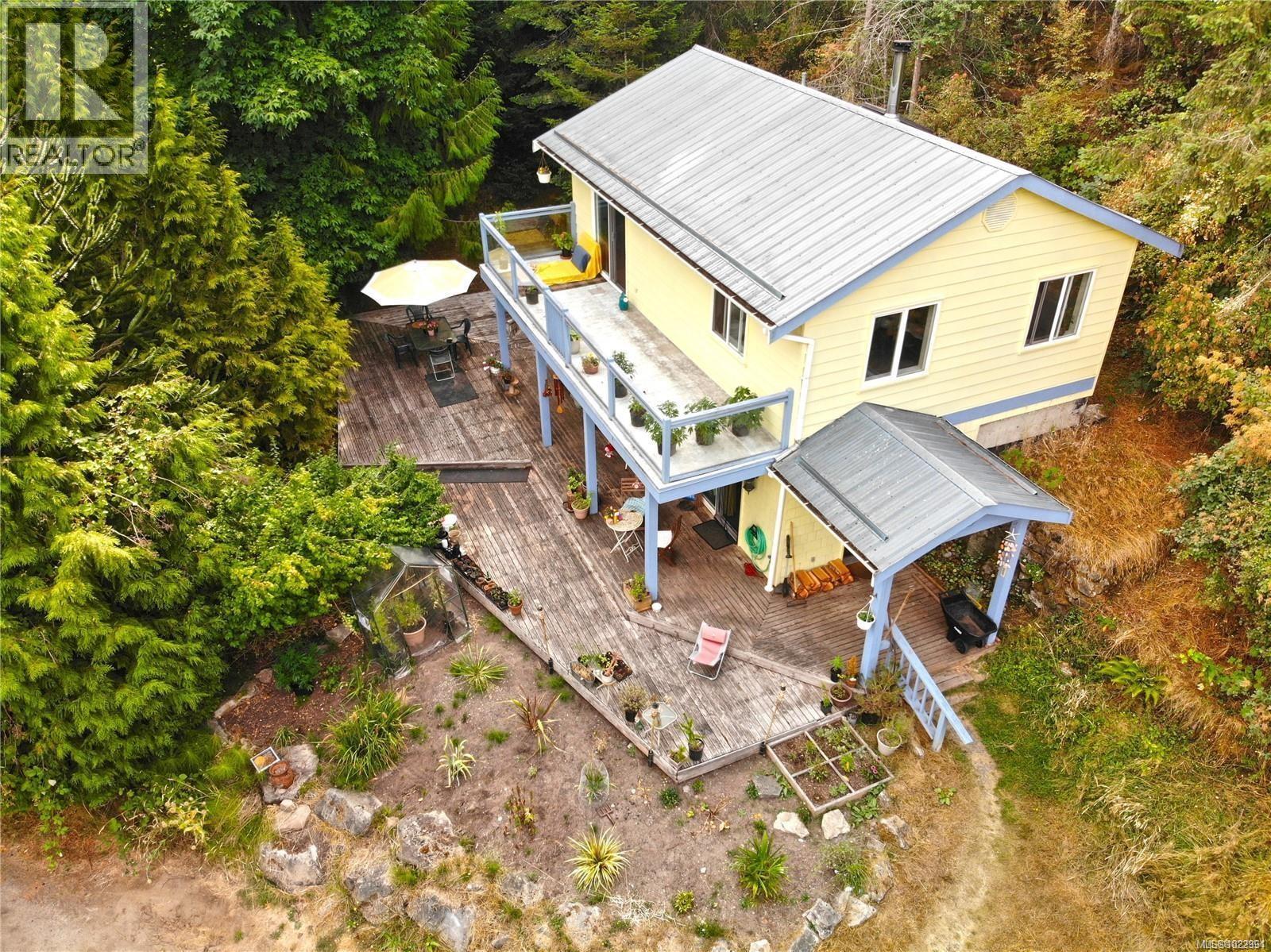 121 Whims Rd, Salt Spring