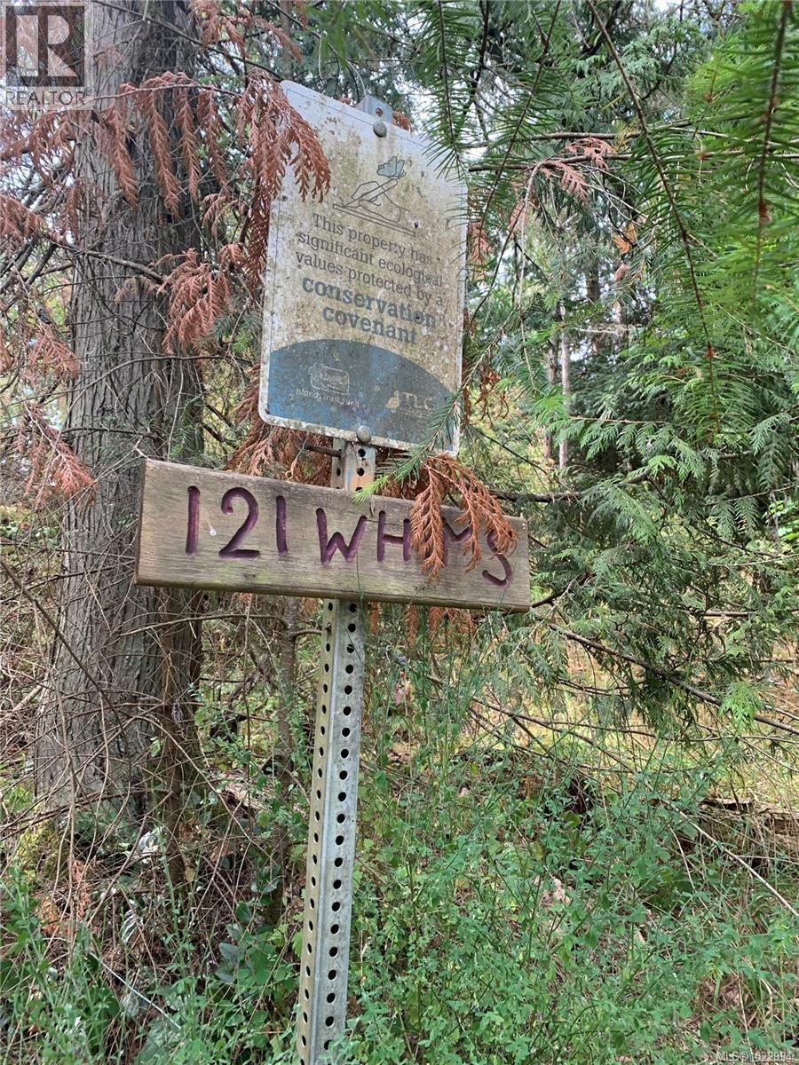 121 Whims Rd, Salt Spring