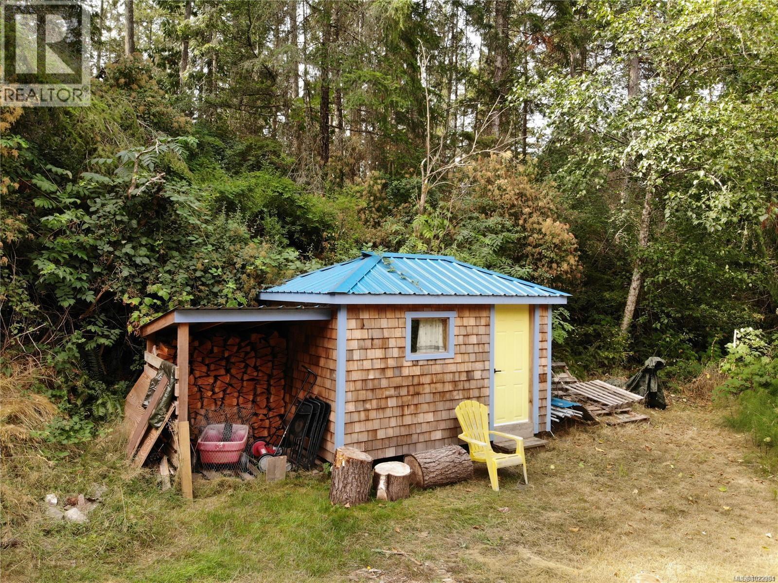 121 Whims Rd, Salt Spring