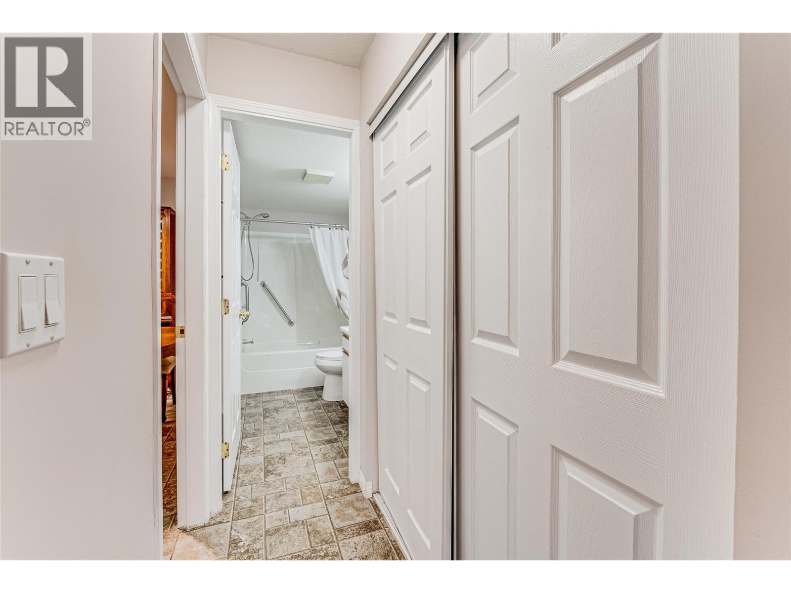 208 3609 30 Avenue, Vernon