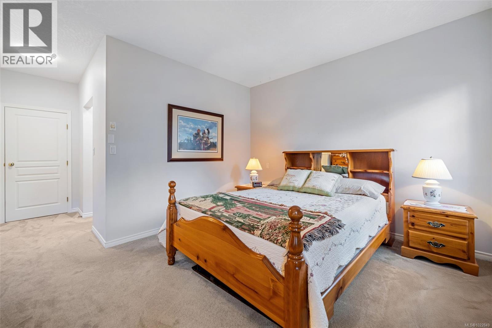 12 1063 Valewood Trail, Saanich