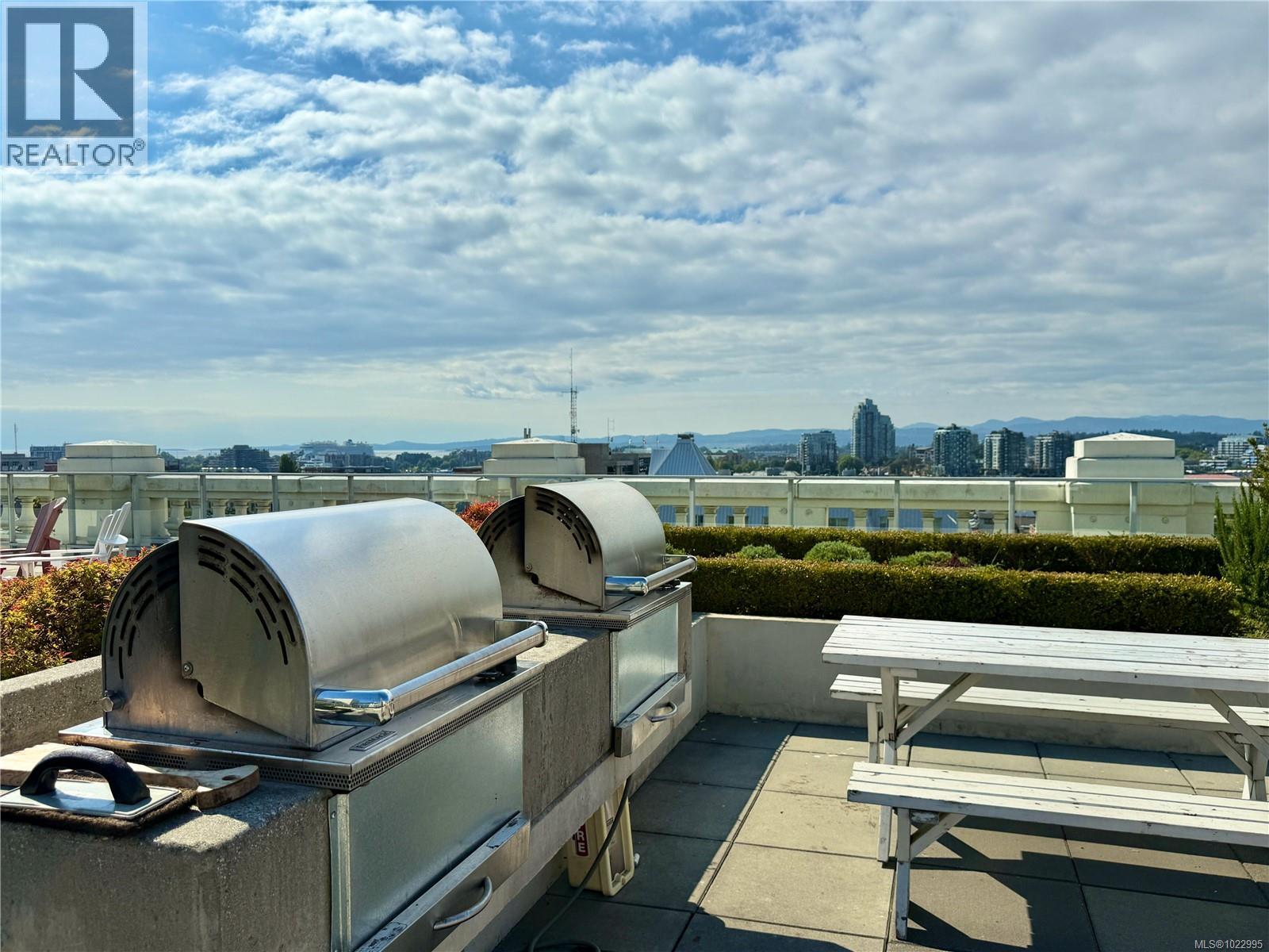 438 770 Fisgard Street, Victoria