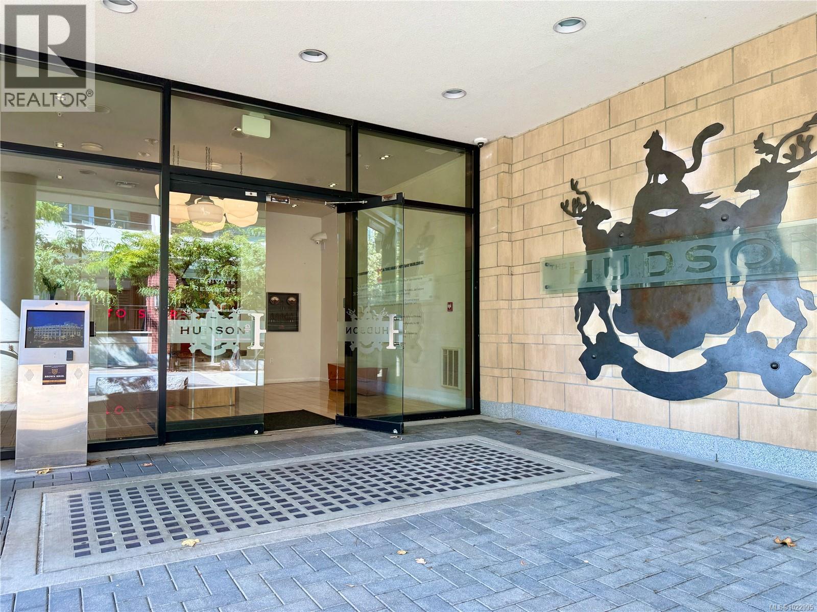 438 770 Fisgard Street, Victoria