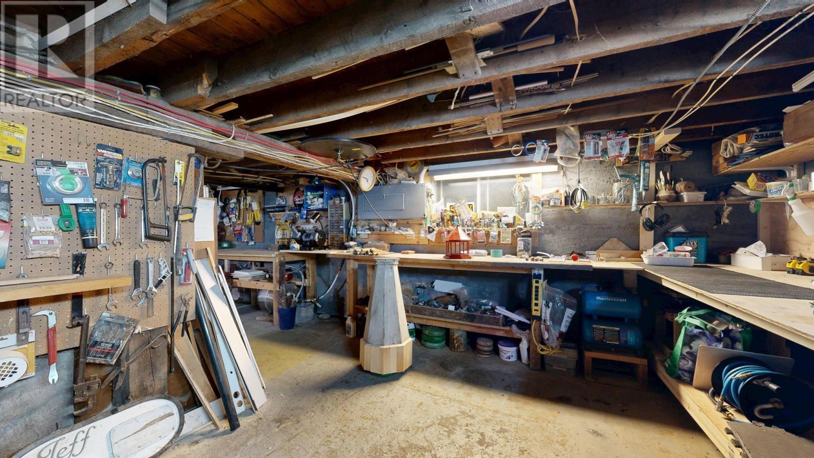 Property 31 of 38 of 36 North Street