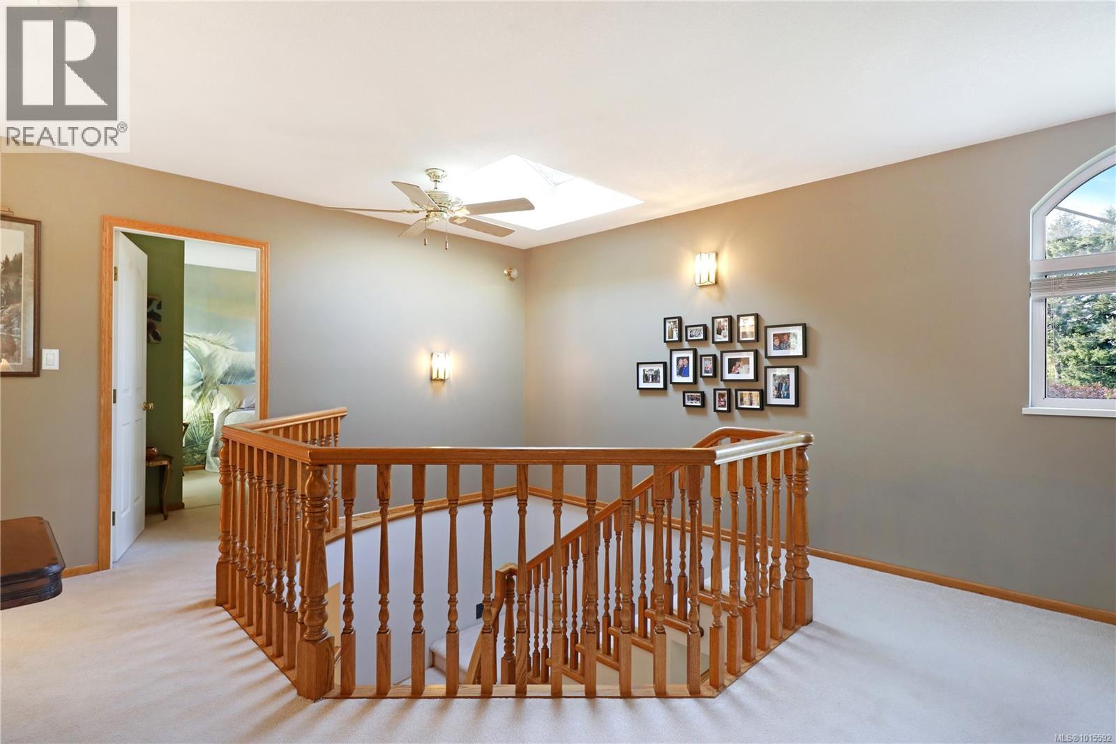 2371 Steelhead Rd, Campbell River