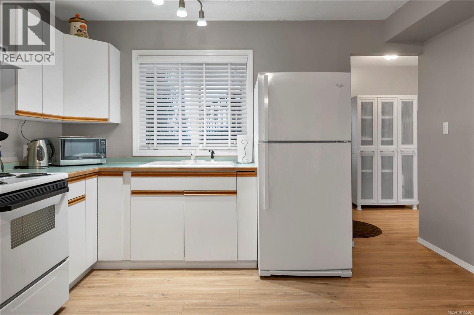 2371 Steelhead Rd, Campbell River